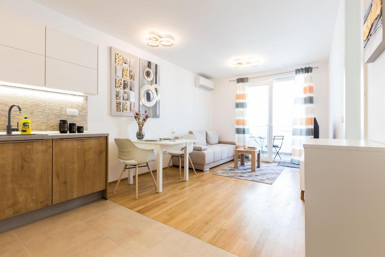Tanja Modern Apartment With Balcony And Parking Garage Ζαντάρ Εξωτερικό φωτογραφία